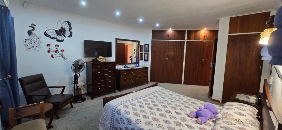 4 Bedroom Property for Sale in Protea Park North West